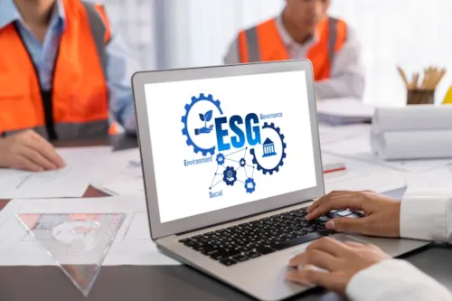 Zdjęcie z artykułu ESG na placu budowy