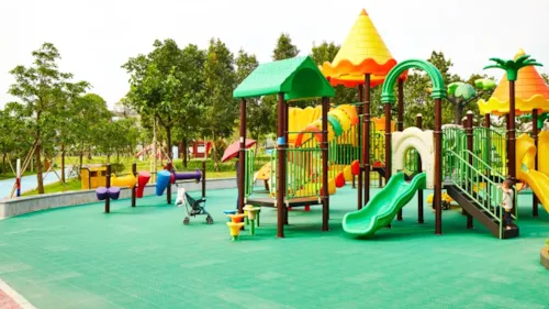 Zdjęcie z artykułu Bezpieczne place zabaw - przypominamy komunikat GINB i UOKIK