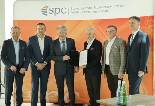 Zdjęcie z artykułu Producenci cementu: dla przemysłu 2034 rok jest naprawdę pojutrze