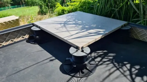 Zdjęcie z artykułu Wycena tarasu na gruncie z drenażowym odprowadzeniem wody