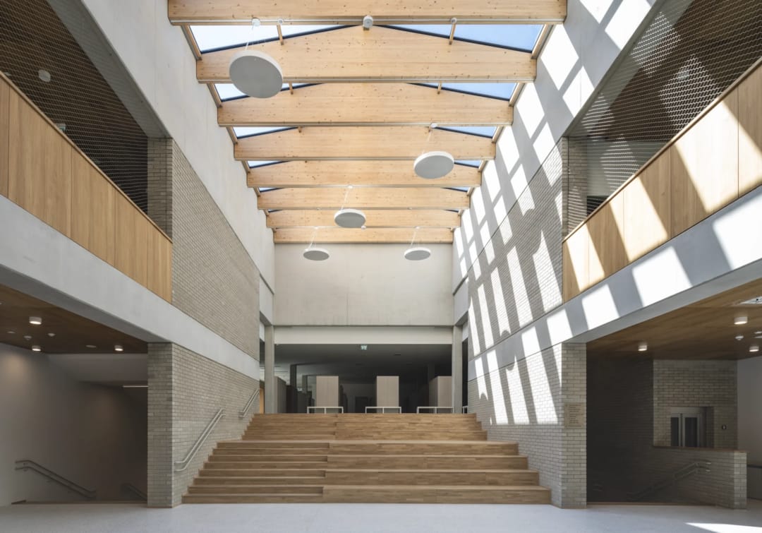 szkoła przy ul. Świderskiej w Warszawie 