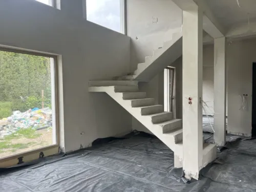 Zdjęcie z artykułu Tradycyjne schody żelbetowe – uwaga na błędy