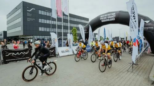 Zdjęcie z artykułu Pomaganie Buduje 2026. Jak polskie budownictwo zamienia relacje i sportową rywalizację w realną pomoc?